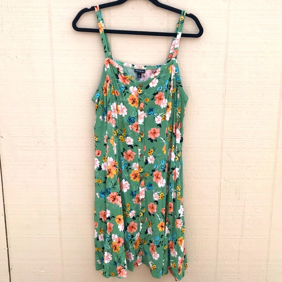 Torrid Floral Fit and Flare Dress - Picture 5 of 9